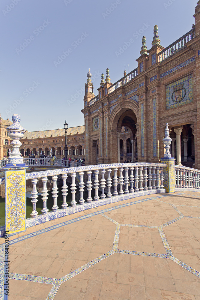 Fototapeta premium A beautiful view of Spanish Square, Plaza de Espana, in Seville