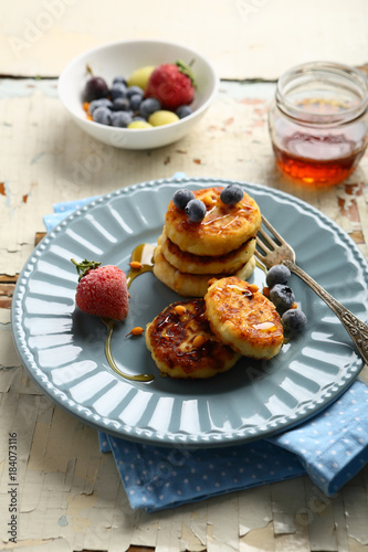 Breakfast pancakes with berries