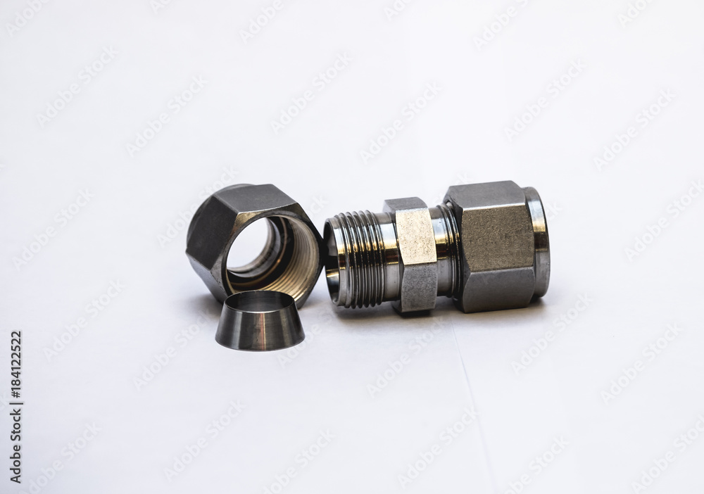 Fittings for tubing Fittings for tubing