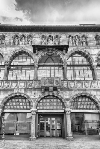 Loggia degli Osii, historical building in Piazza Mercanti, Milan, Italy photo