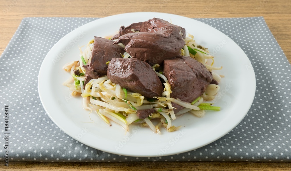 Stir Fried Bean Sprout with Congealed Pork Blood Stir Fried Bean Sprout with Congealed Pork Blood
