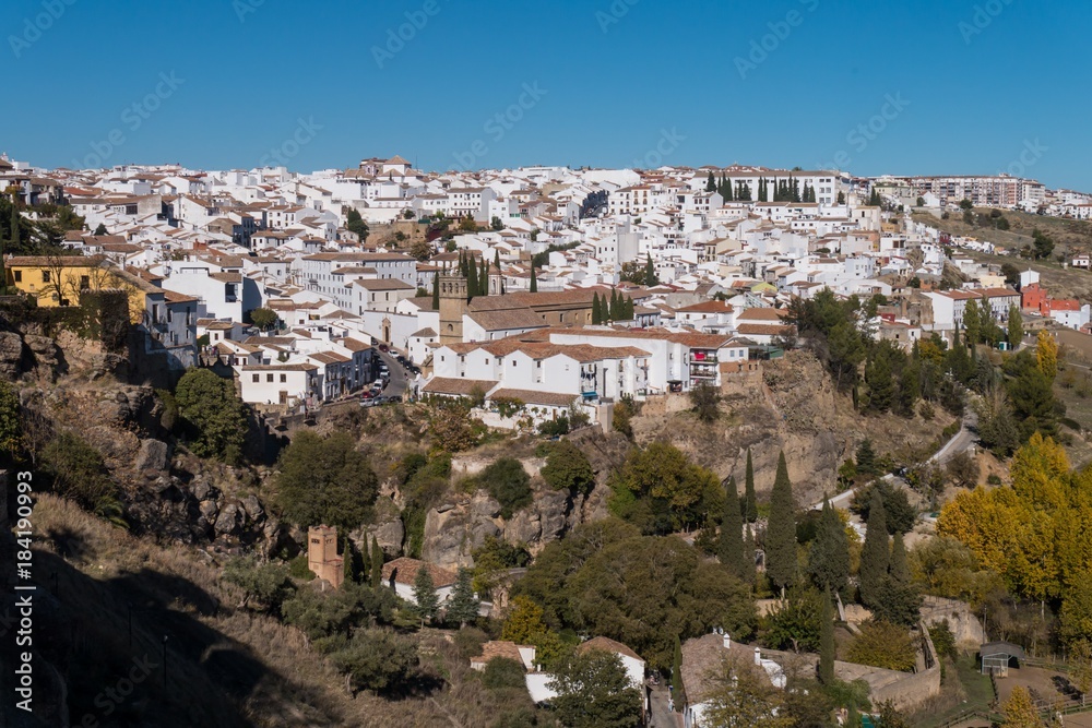 Ausblick über Nordstadt von Ronda - Stadt in Andalusien 