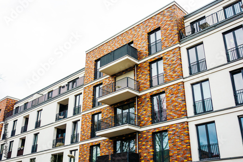 very modern real estate house with brick details © Robert Herhold