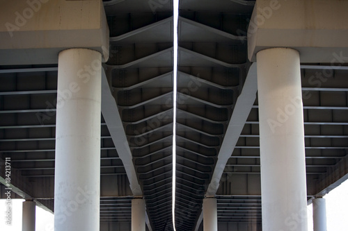 bridge supports in perspective