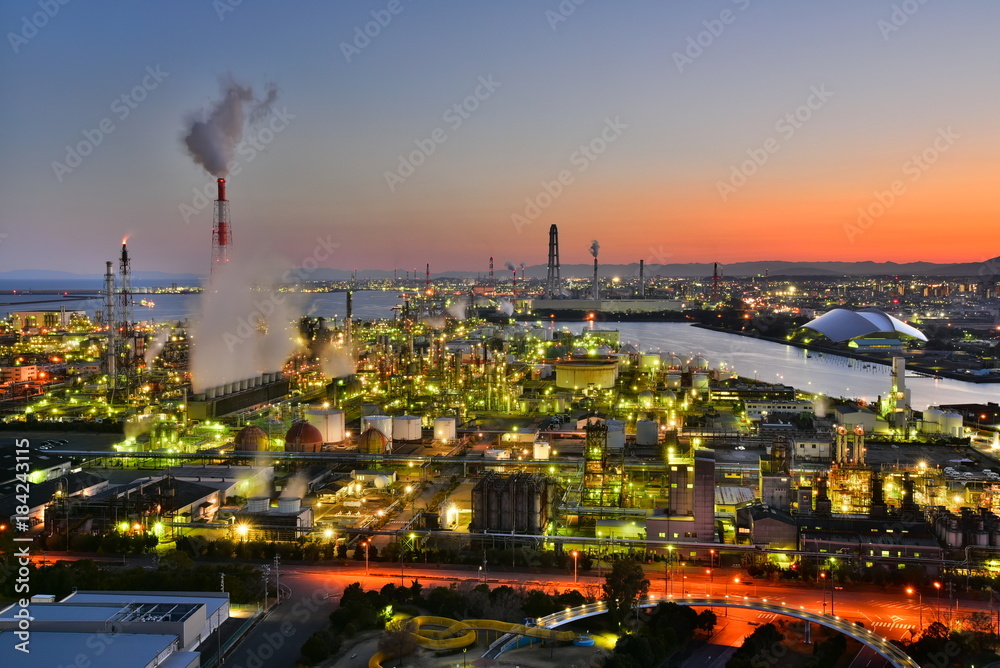 Fototapeta premium 四日市ポートタワーからの夜景