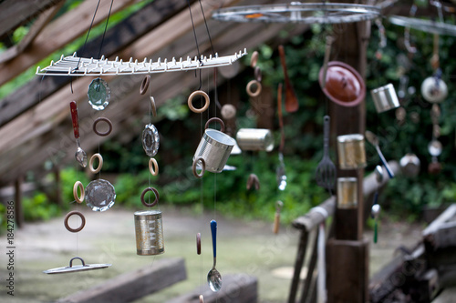 Obraz na płótnie recycled wind chimes w salonie