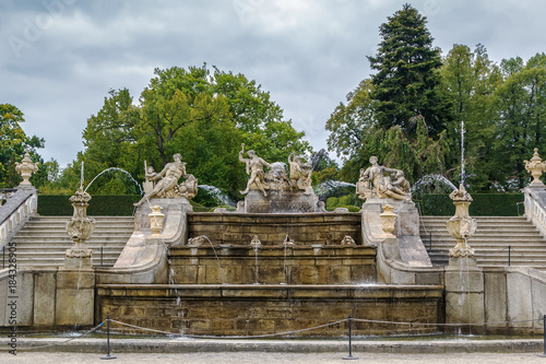 Fountain in castle garden, Cesky Krumlov