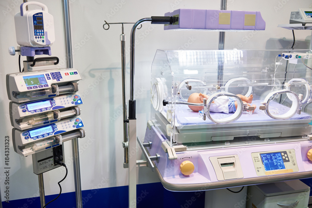 Incubator for newborns and syringe infusion pumps - obrazy, fototapety, plakaty 