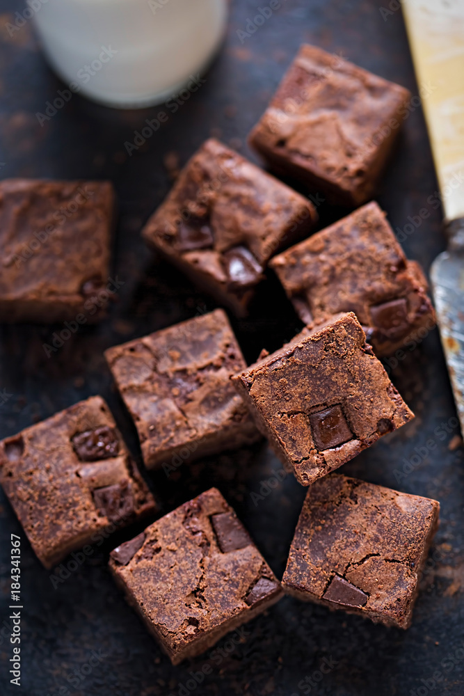 Chocolate chip sliced brownies Chocolate chip sliced brownies