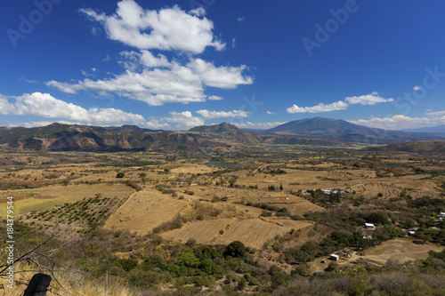 Mexican valley on a sunny day © Zstock