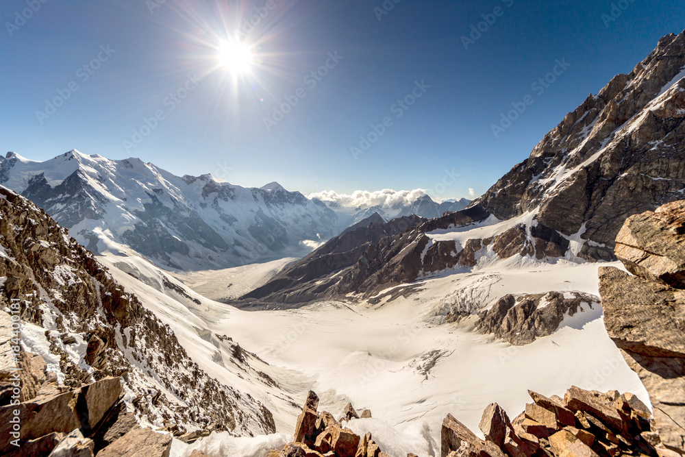 Φωτογραφία Beautiful view of the mountains from Peak Sella, altitude 4300 meters, visiting card of the Central Caucasus