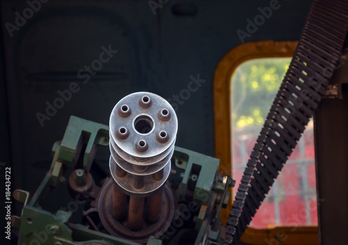 Billede på lærred old machine gun death in the door helicopter