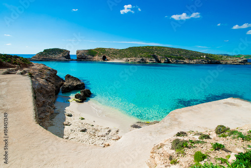Fototapeta Naklejka Na Ścianę i Meble -  Blue lagoon beach malta