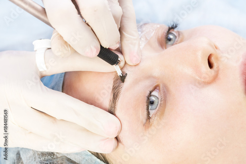 Microblading eyebrows workflow in a beauty salon 