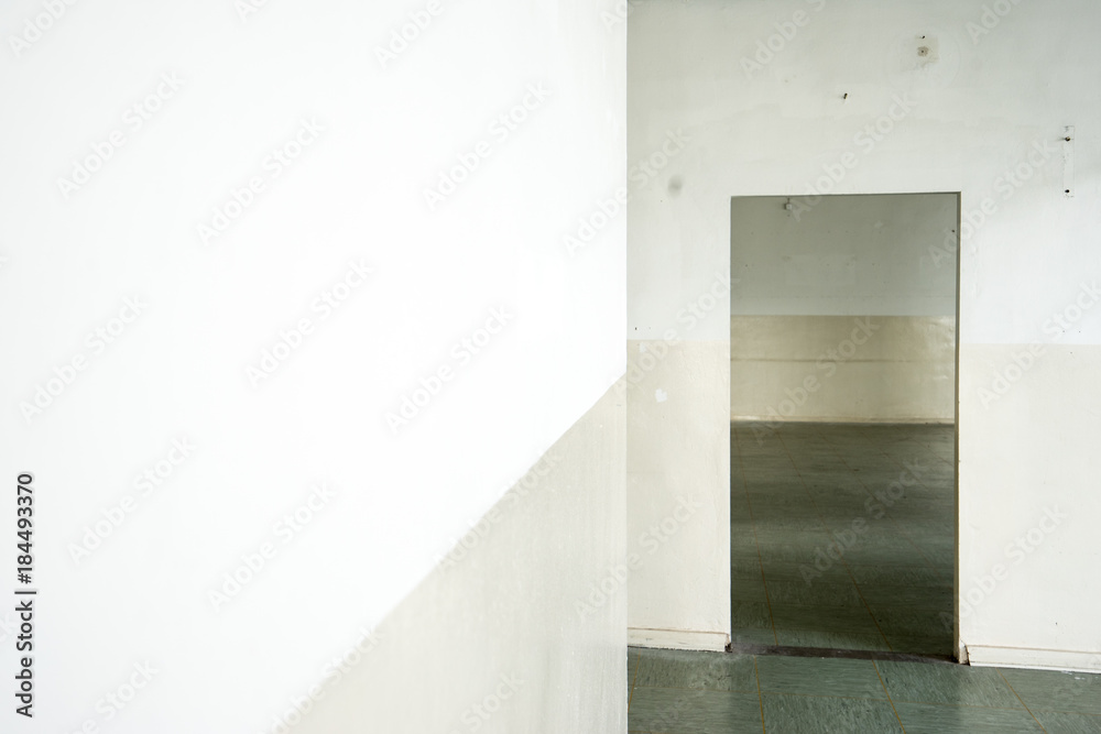 Leere Räume in einer alten Seifenfabrik Leere Räume in einer alten Seifenfabrik