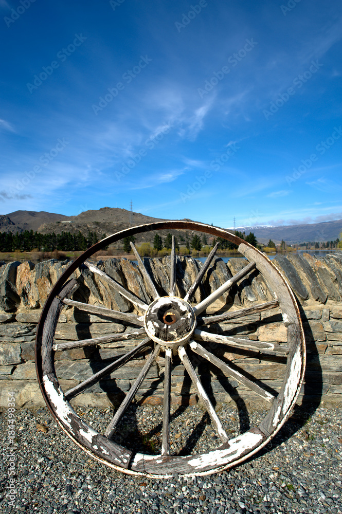 Fototapeta premium Wagon Wheel