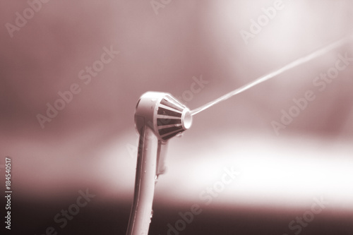 Dental water spray cleaner © edwardolive