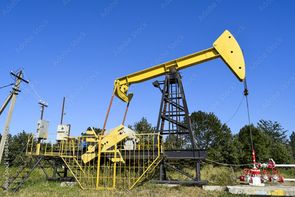 Pumping unit as the oil pump installed on a well