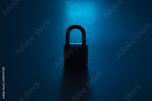 padlock silhouette in kontrovy light
