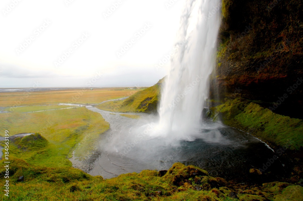 Fototapeta premium Cascade de seljalandsfoss - Islande