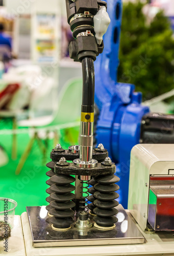  technology of automatic robot welding tip cleaner. for automotive industrial
