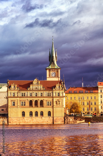Vue du museum de la Vltava, Vieille ville (Stare Mesto), Prague, Bohême, République tchèque, Europe 