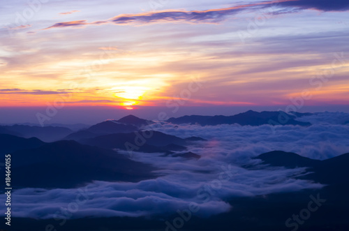 富士山六合目からの日の出