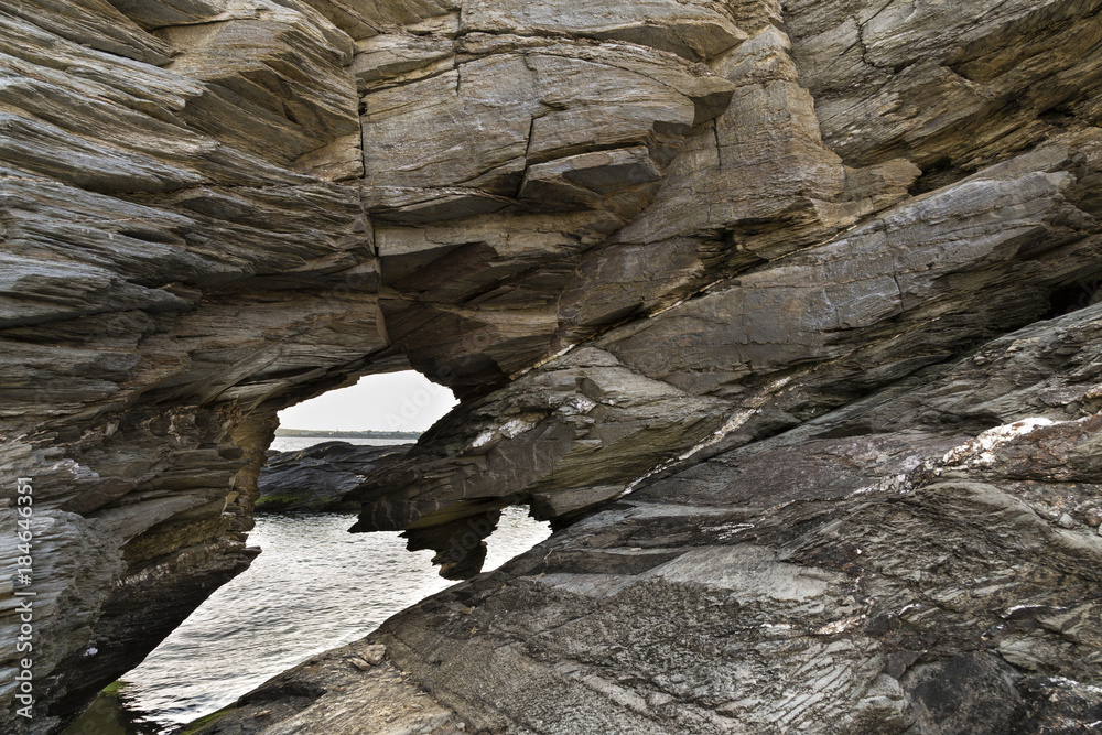 Fototapeta premium The Arch of Rocks