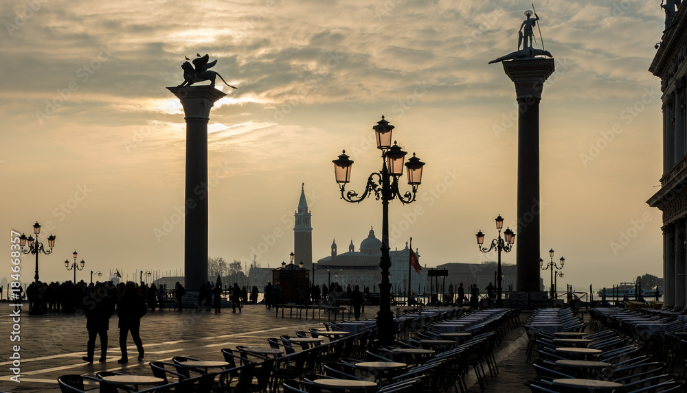 Fototapeta premium Alba a Venezia