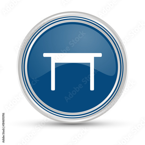 Blauer Button - Drehstuhl