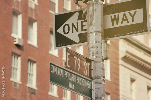 One way road sign in New York © patronestaff