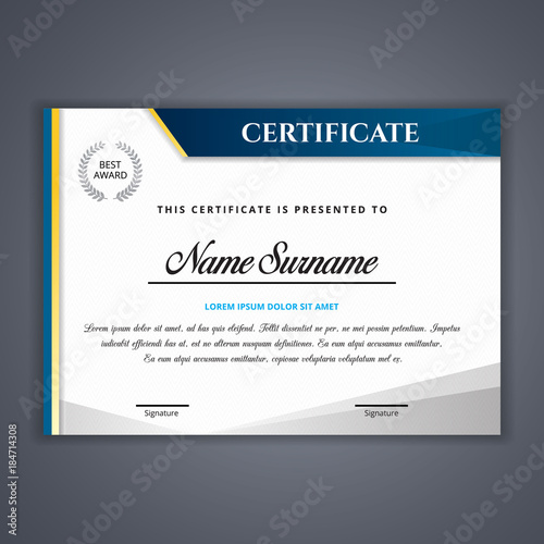 Certificate template in vector for achievement