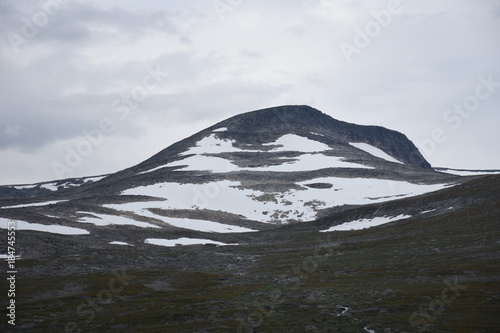 Norwegen, Wolken, Wetter, Sturm, Regen, Herbst, Wald, Polarkreis, Wind, Formation, Wald, Birke, Tundra, unberührt, Nordland, Berg, Schnee, Felsen, Polarkreis photo