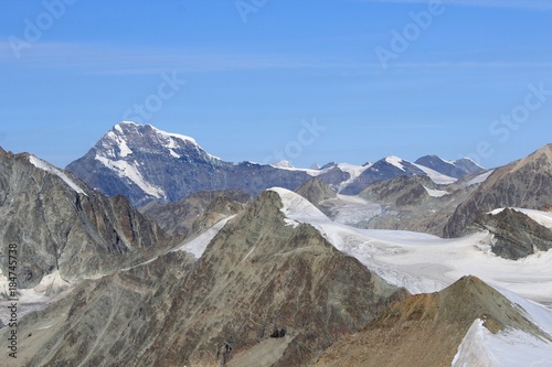 montagnes des Alpes