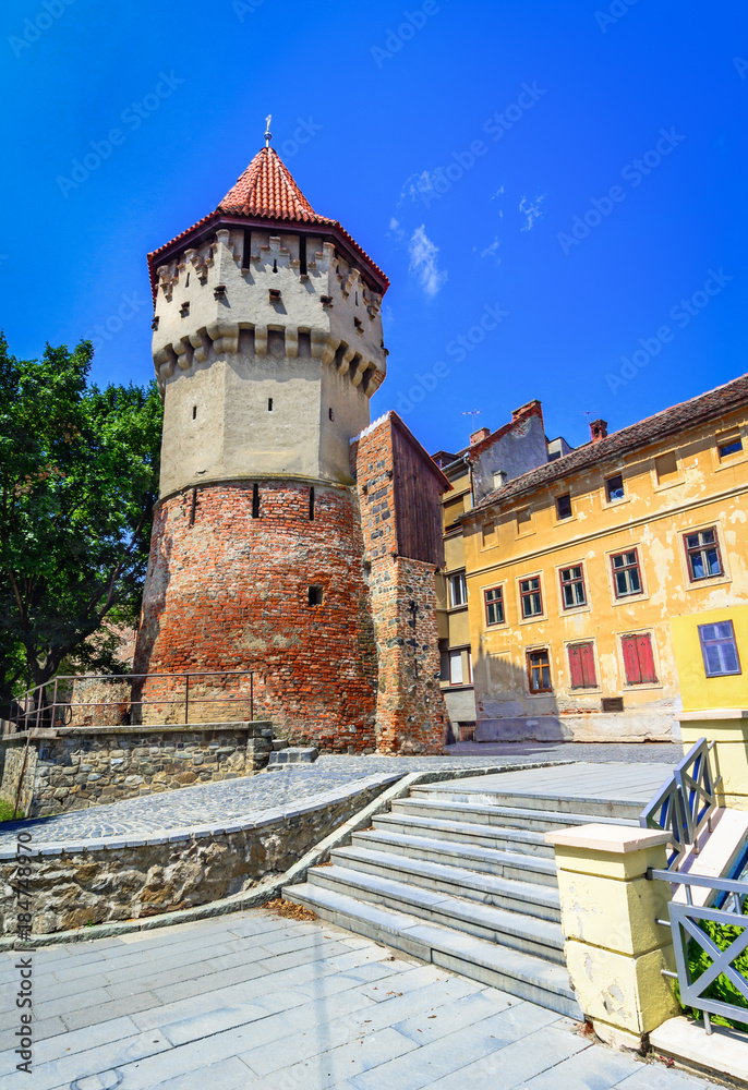 Sibiu, Romania : The famous Tower of the Carpenters - on the Cetatii street in a beautifull day. Sibiu, Transilvanya, Romania