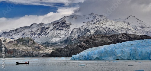 Gray Glacier Lake TorresDelPaine 01 photo