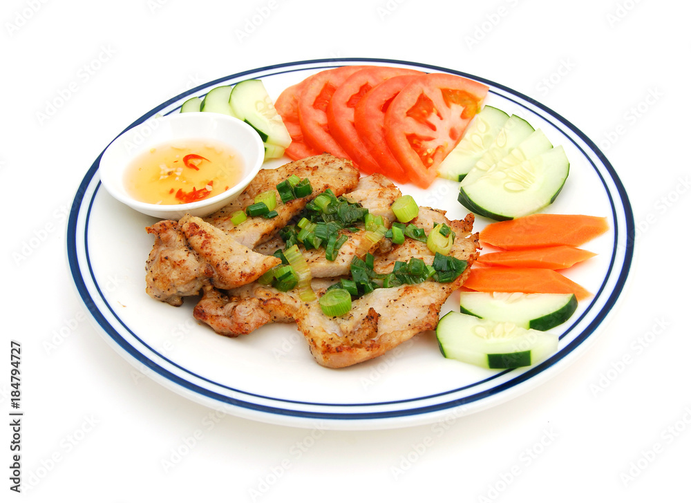 pork fillet steak with cucumber and tomatoes pork fillet steak with cucumber and tomatoes