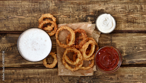 Fried onion rings, top view