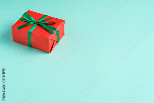 Wallpaper Mural gift box Torontodigital.ca