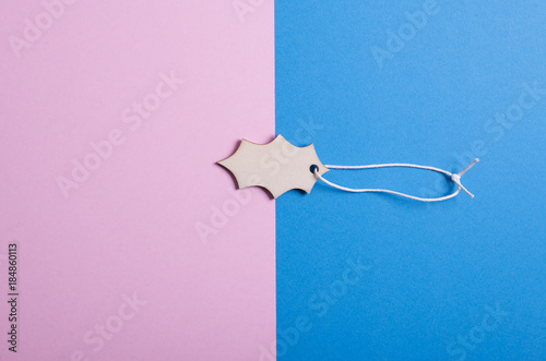 Label to indicate the price on pink and blue background.