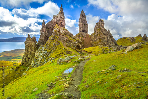 Fototapeta Famous rock pinnacles Old Man of Storr, on a north hill in the isle of Skye island of Highlands in Scotland, United Kingdom