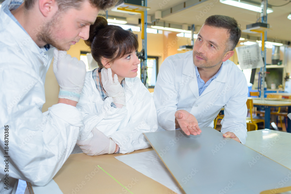 Obraz premium knowing the materials