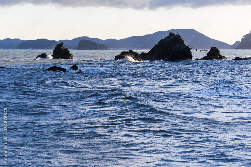 Fototapeta premium 日本 三重県 夫婦岩