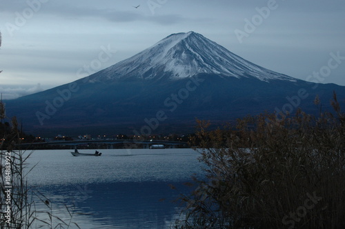 河口湖大橋　富士山　