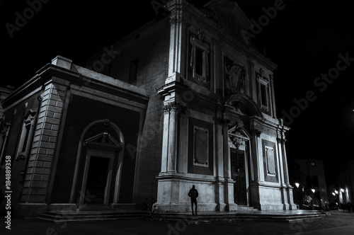 Chiesa con spacciatore photo