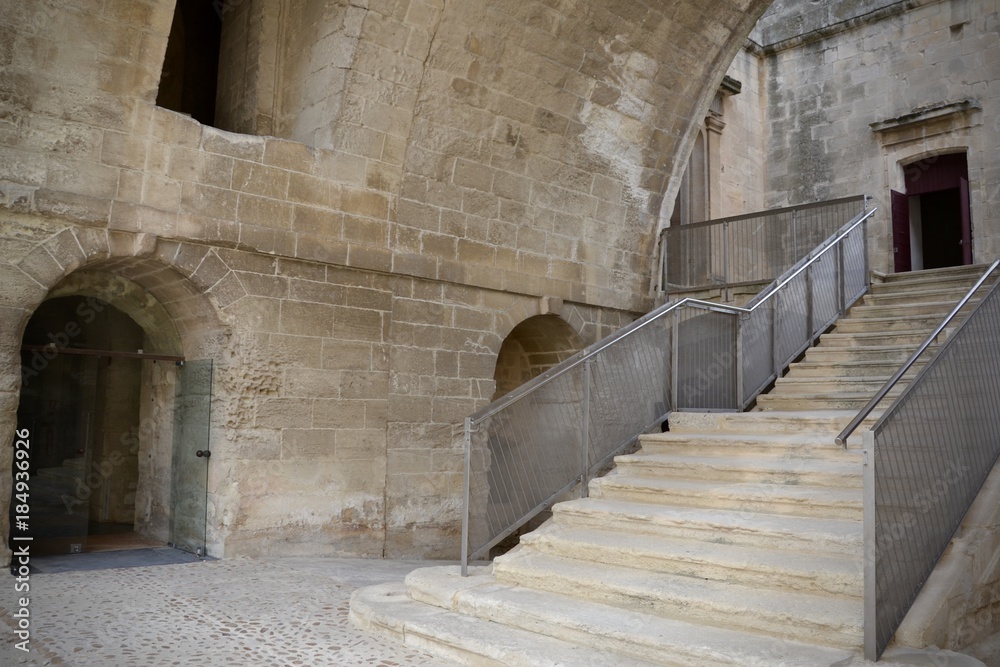 Fototapeta premium montmajour