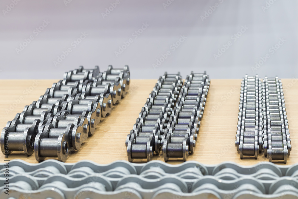 Obraz premium The industrial chains for machine