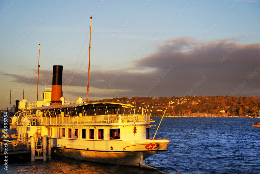 Fototapeta premium Sunset light over Geneva, Switzerland, Europe