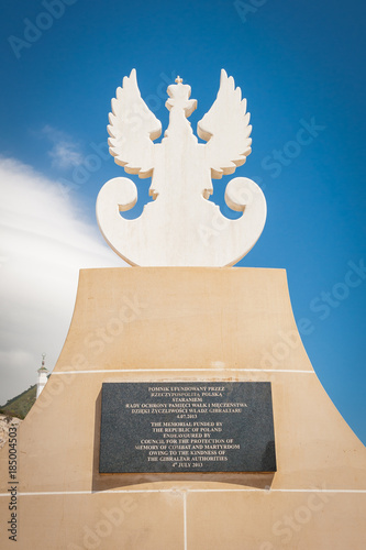 Obraz na płótnie Monument of Polish General Sikorski at Europa Point in Gibraltar w salonie