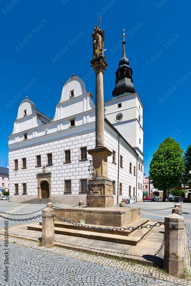 Ταπετσαρία renaissance town hall from 1581, town Lanskroun, East Bohemia, Czech republic